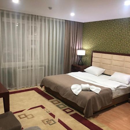 Hotel Inju Asztana Kültér fotó