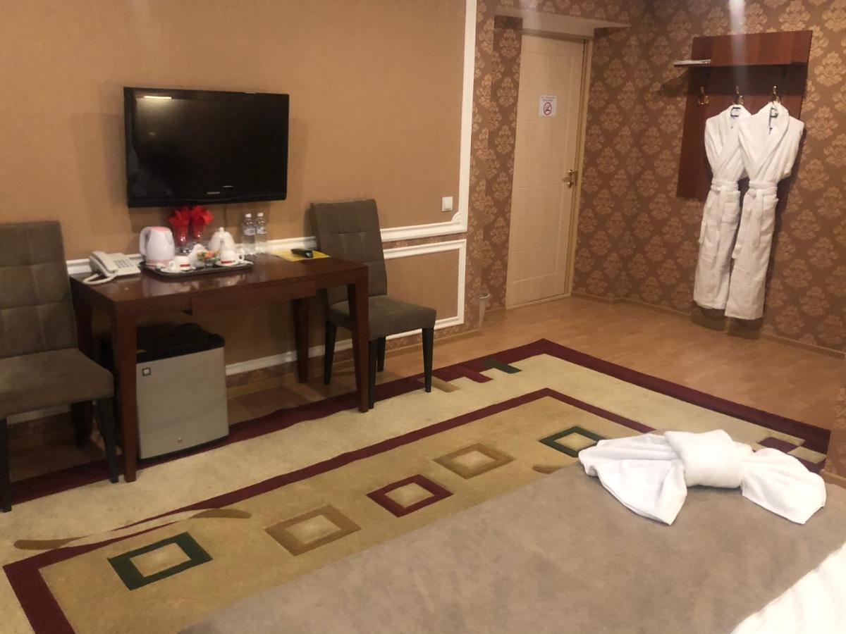 Hotel Inju Asztana Kültér fotó