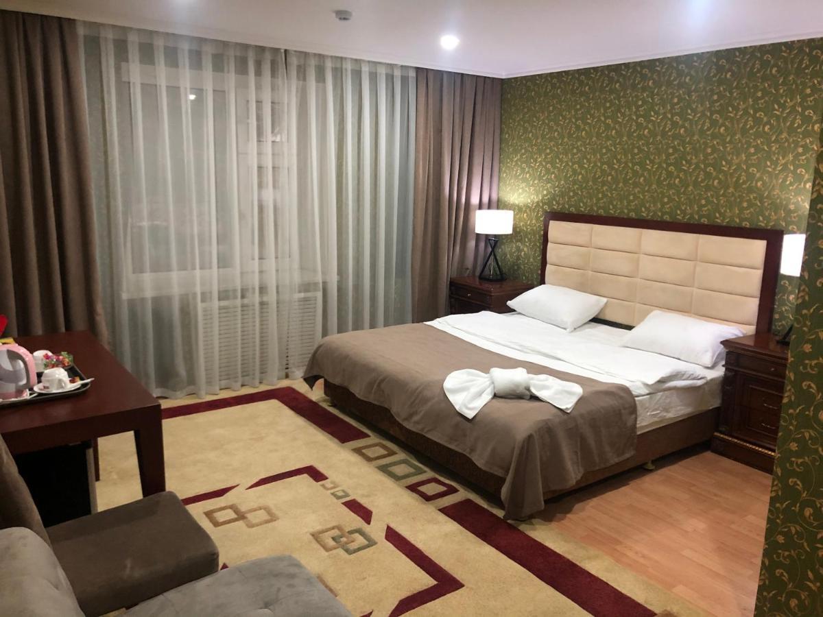 Hotel Inju Asztana Kültér fotó